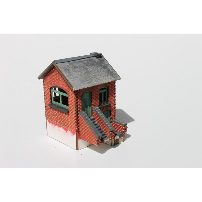 Line side hut