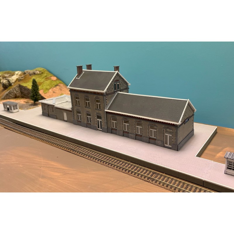 Base avec quais pour gares SNCB